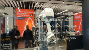 Querido FNAC CALLAO. Mensajes Robot