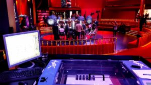 Yves Saint Laurent Florida Park. Personalización láser.